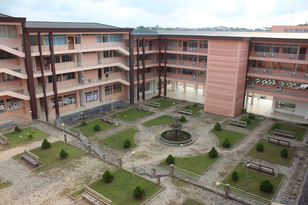 École Nationale Supérieure Polytechnique de Douala (ENSPD)